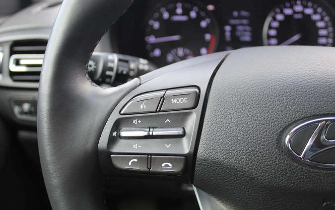 Hyundai I30 cena 86700 przebieg: 22349, rok produkcji 2022 z Radzymin małe 326